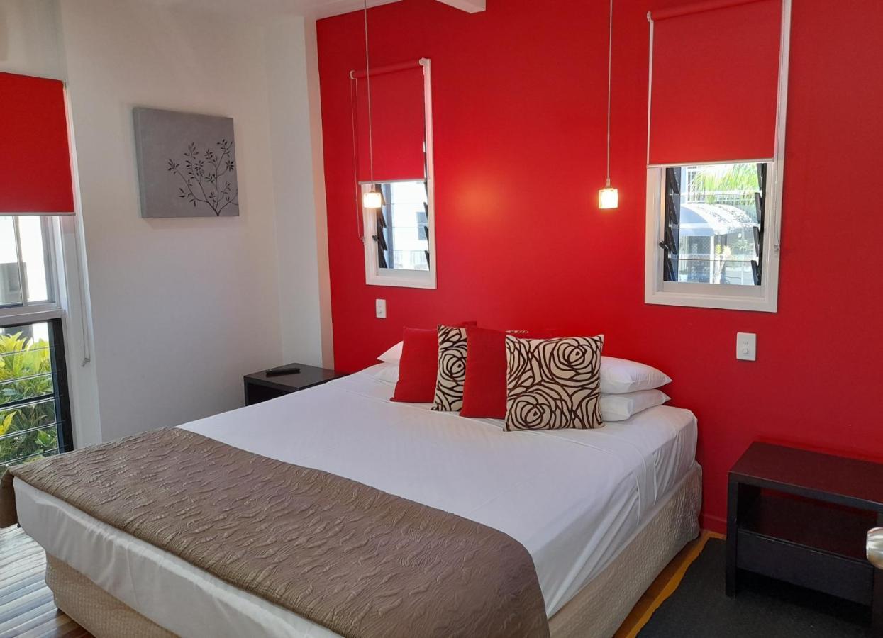 แอร์ลี่ อพาร์ตเมนต์ Aparthotel แอร์ลีบีช ภายนอก รูปภาพ
